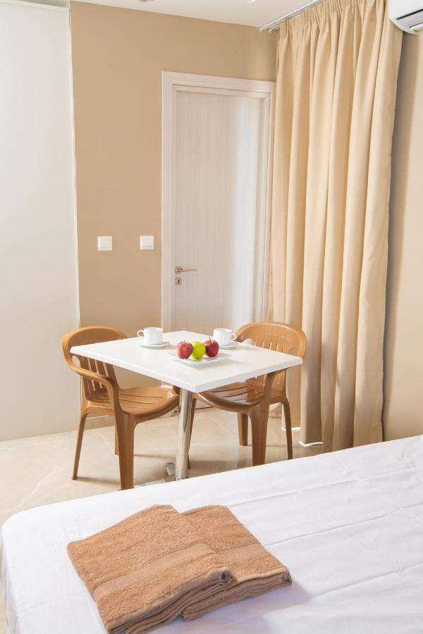 Marisa Napa Suites Ayia Napa Esterno foto