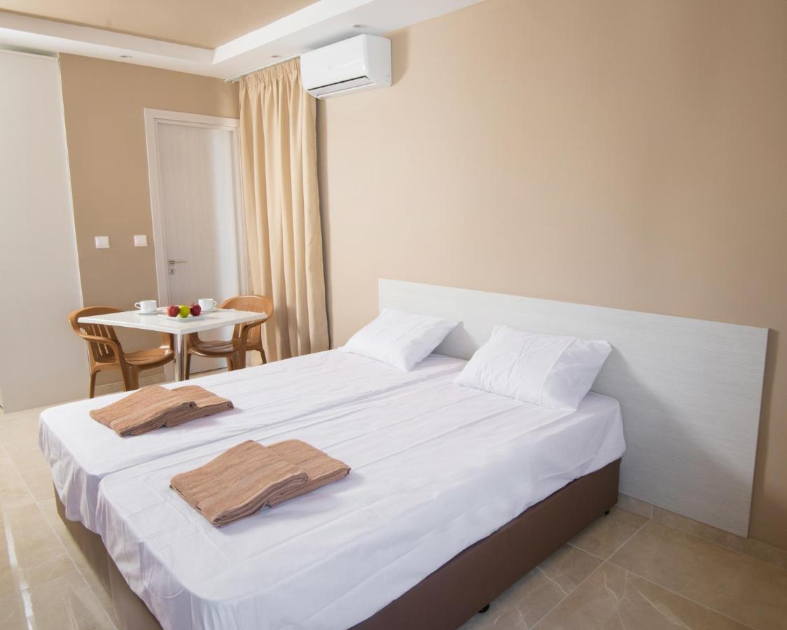 Marisa Napa Suites Ayia Napa Esterno foto