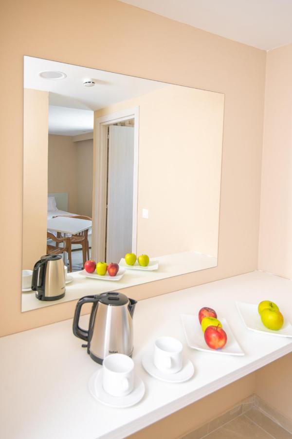 Marisa Napa Suites Ayia Napa Esterno foto